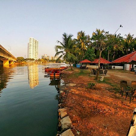Shalom Palace Kochi Eksteriør bilde