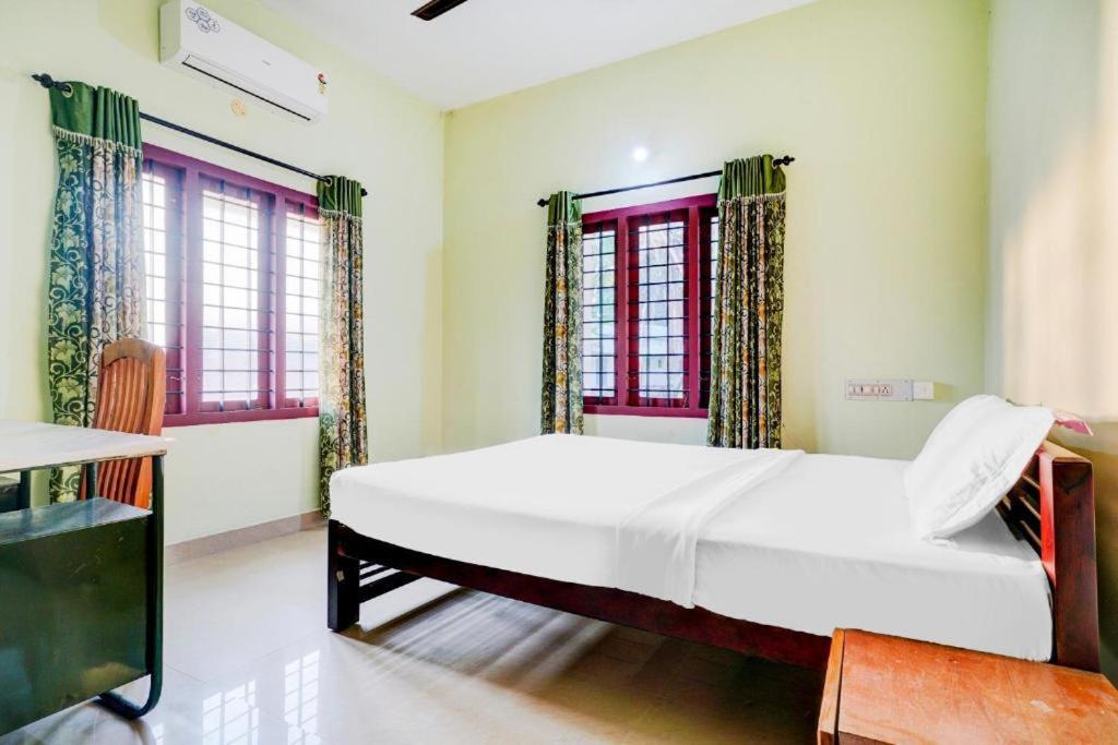 Shalom Palace Kochi Eksteriør bilde